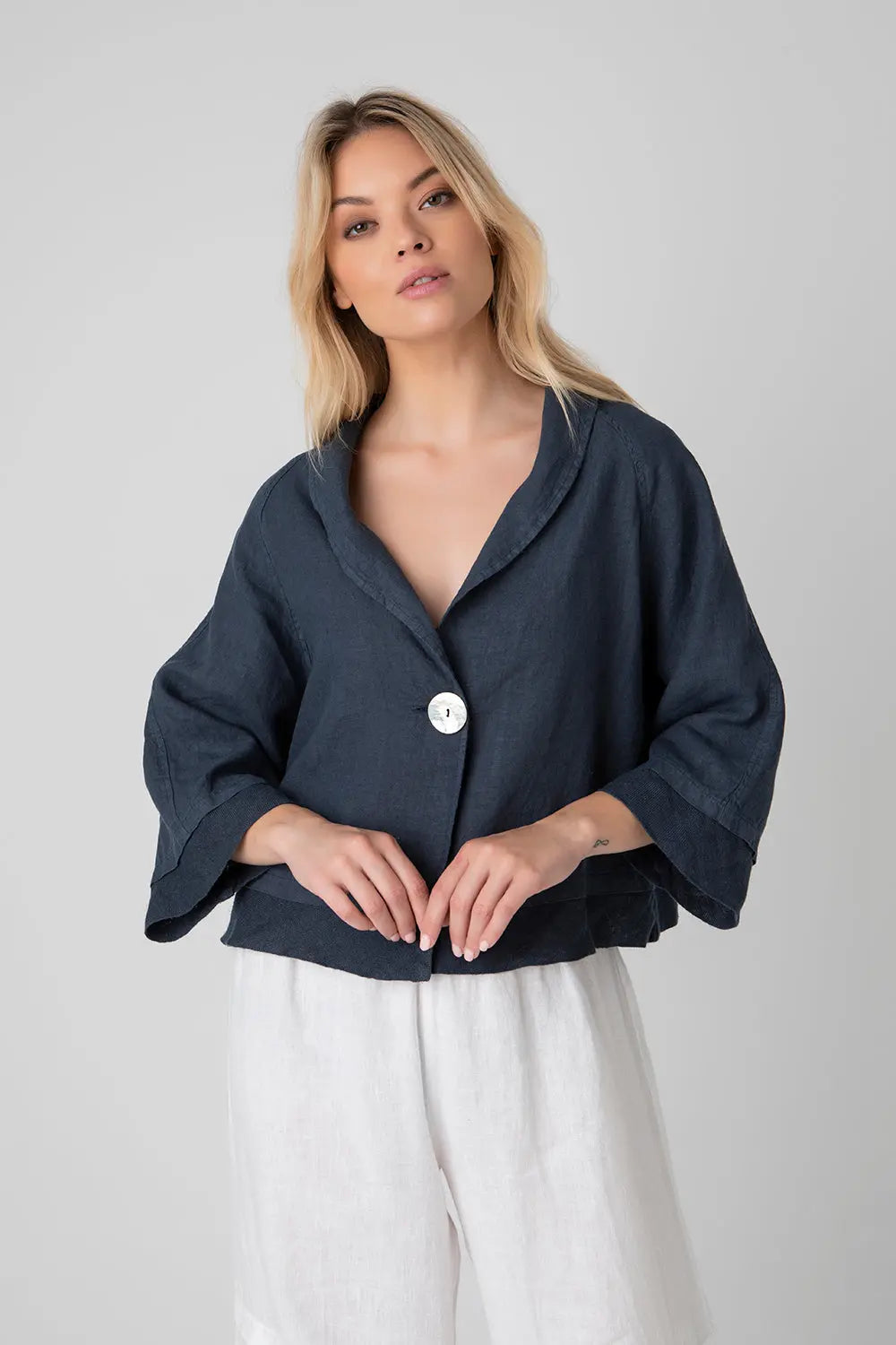 Linen Cropped Shirt NIMAconcept